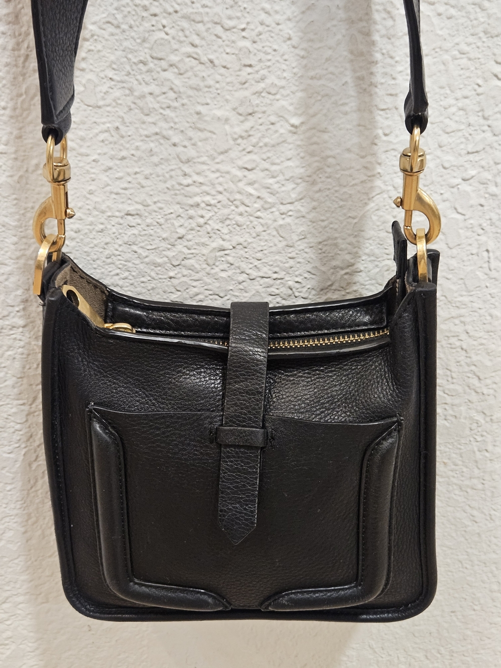 Rebecca Minkoff Black Pebbled Leather Feed Bag Crossbody Messenger Handbag